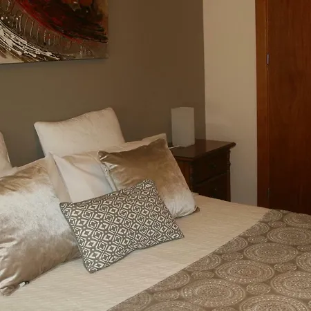 Centro Y Playa-parking Apartment *