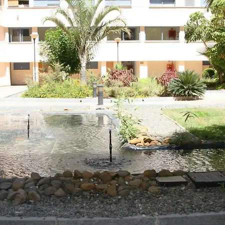 Centro Y Playa-parking Apartment *